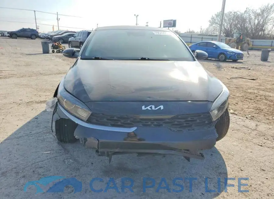 3KPF24AD8NE424974# 5