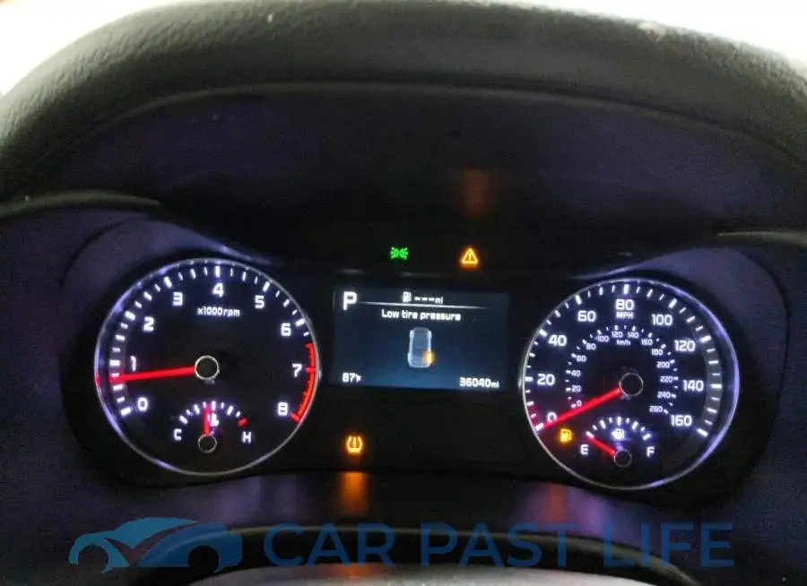 3KPF24AD8RE722513# 9