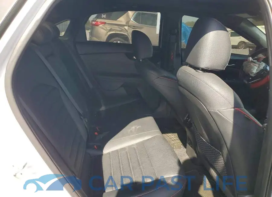 3KPF44AC8RE714719# 10