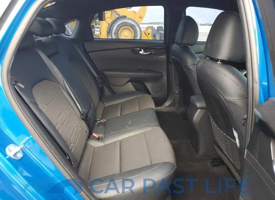 3KPF54AD2PE611170# 10