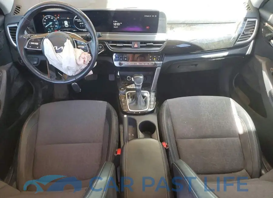 KNDEUCA78R7504999# 8