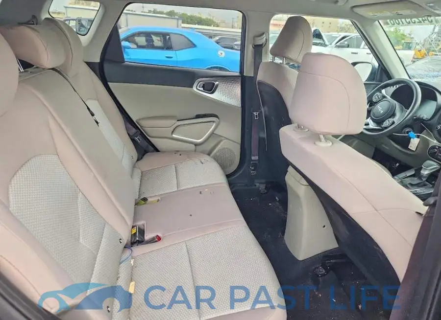 KNDJ23AU3P7892666# 11