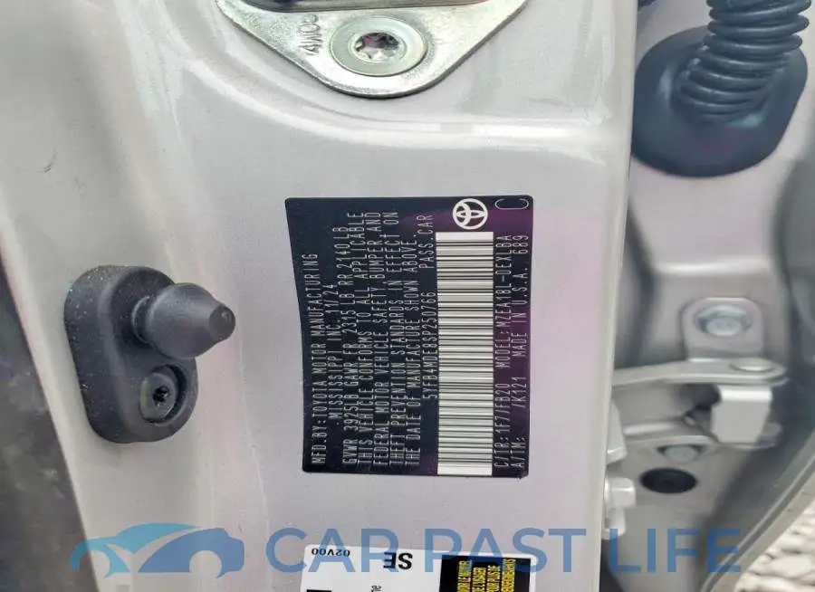 5YFB4MDE8SP250766# 12