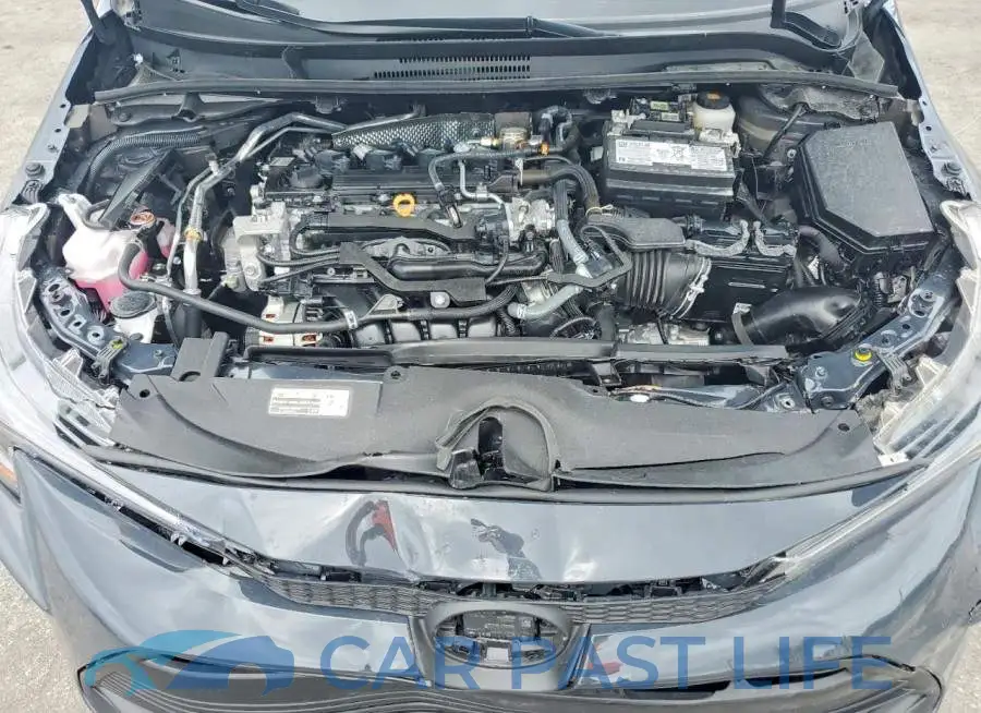 5YFB4MDE8TP415295# 11