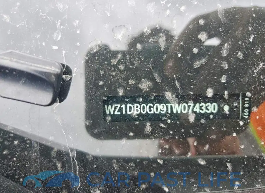 WZ1DB0G09TW074330# 12