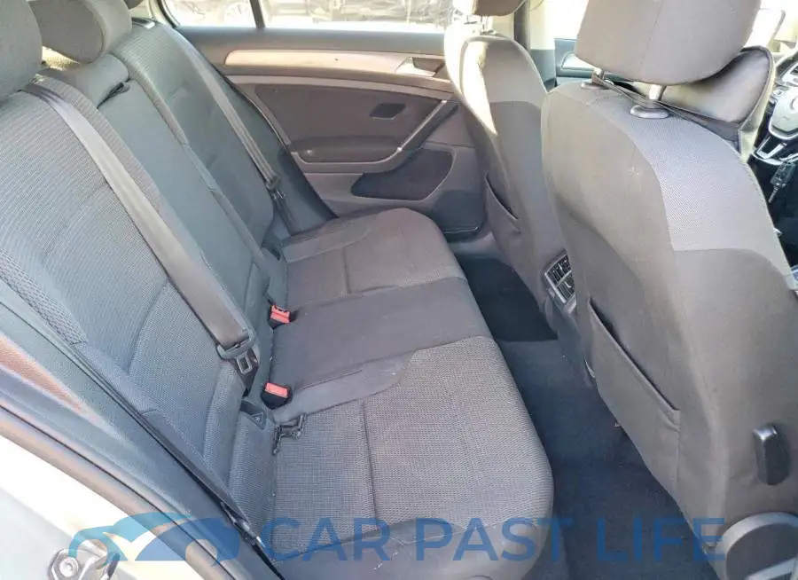 3VW217AU0HM037040# 10