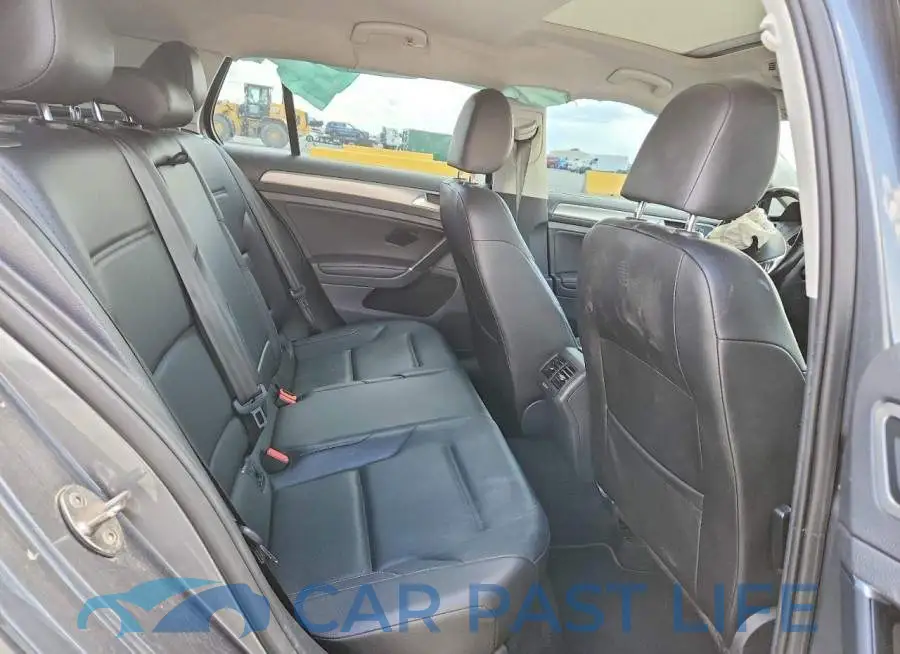 3VW217AU2HM062103# 10
