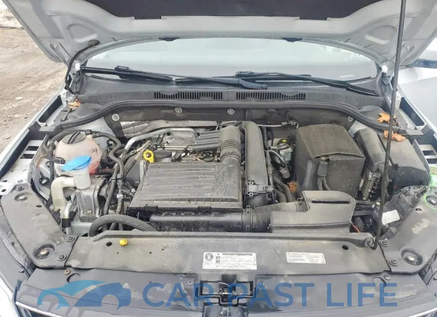 3VW2B7AJXHM414895# 11
