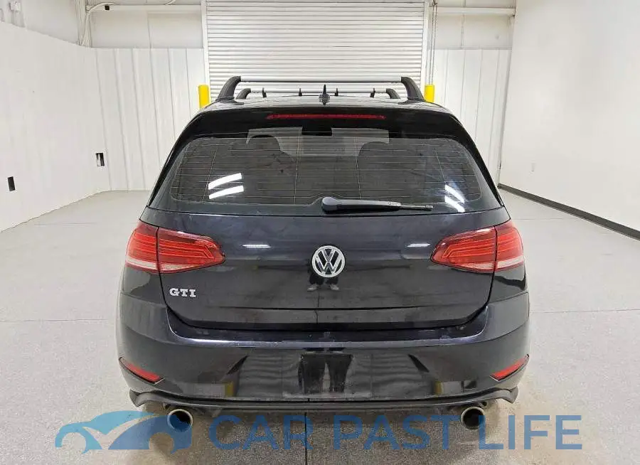 3VW447AU9JM293053# 6