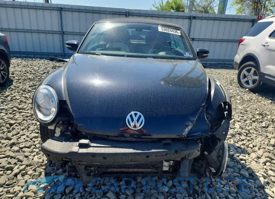 3VW517AT7HM813782# 5