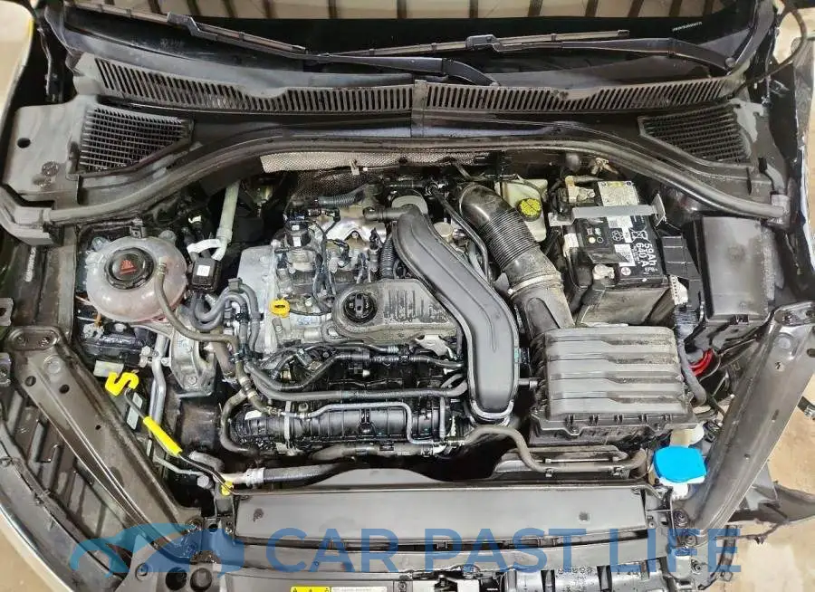 3VW5M7BU8RM009779# 11