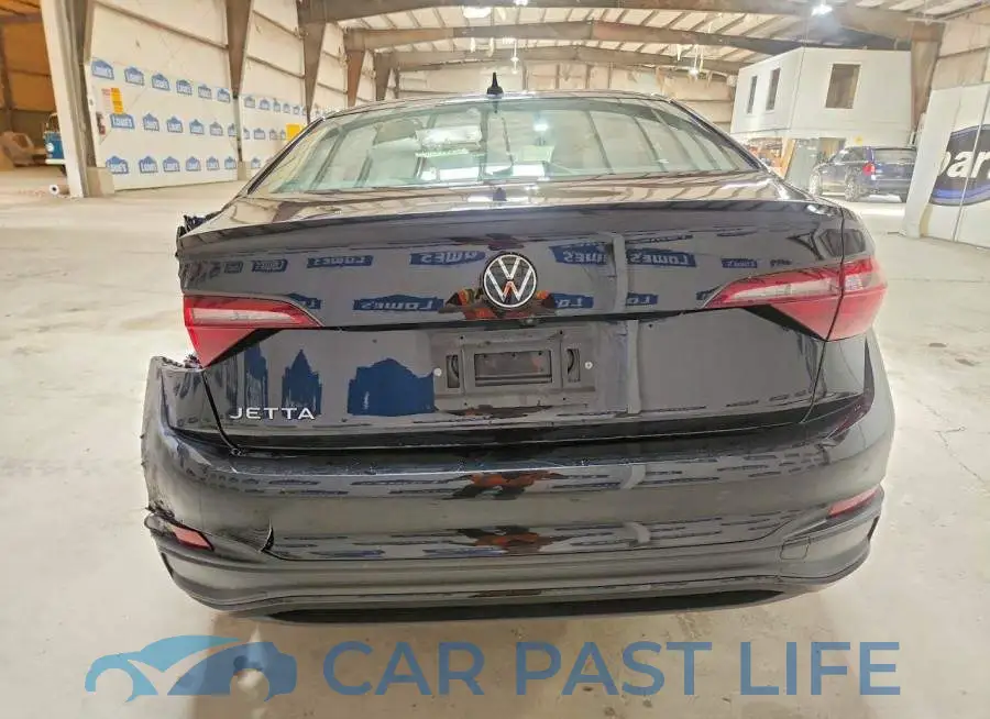 3VW5M7BU8RM009779# 6