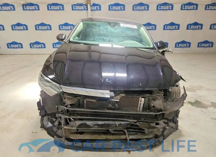 3VW5M7BU8RM009779# 5