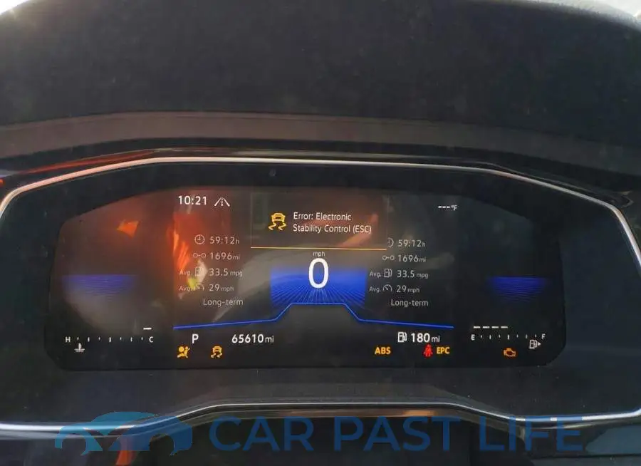 3VW7M7BU2PM038636# 9