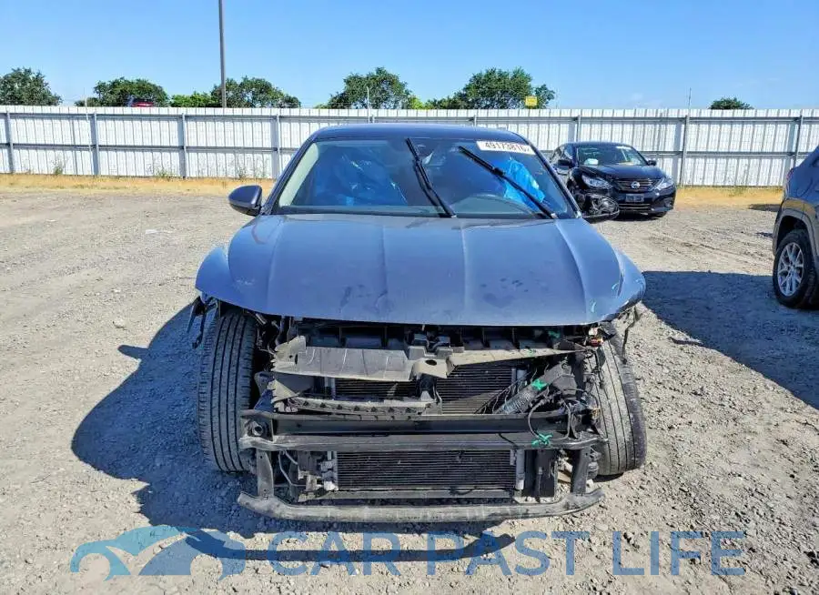 3VW7M7BU2PM038636# 5