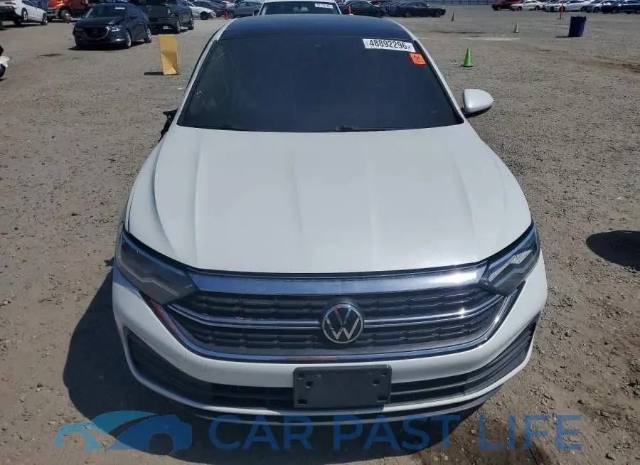 3VW7M7BU8NM033390# 5