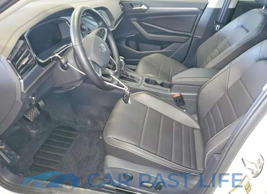 3VW7M7BU8PM025051# 7
