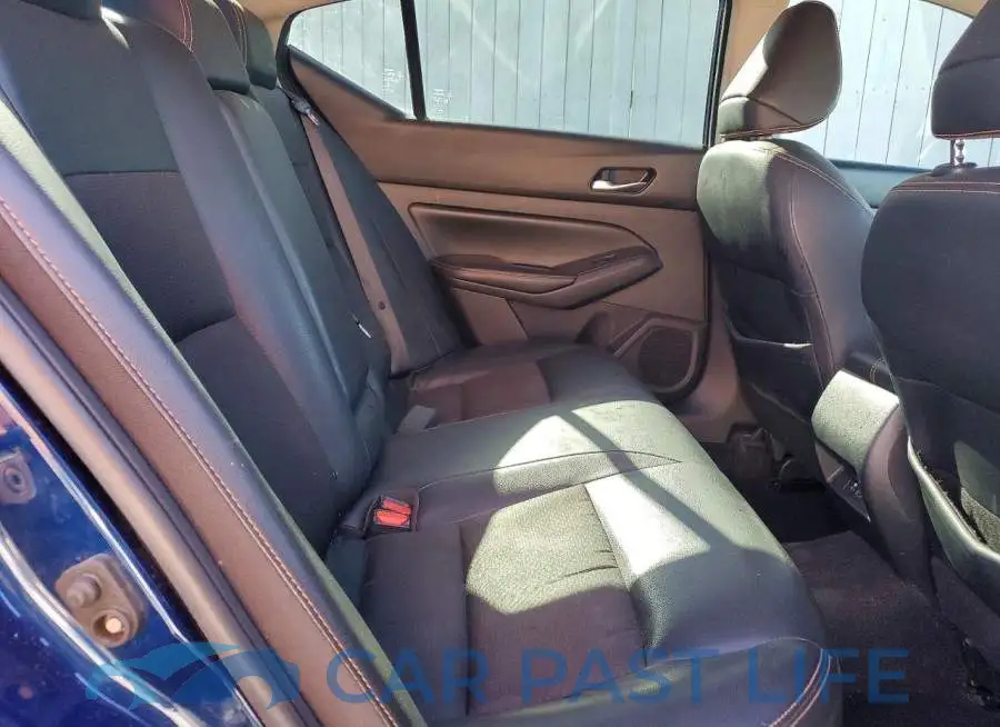1N4BL4CV2LC171825# 10