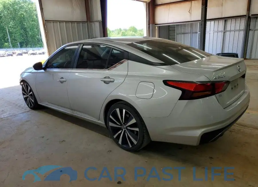 1N4BL4CV4KC198104# 2