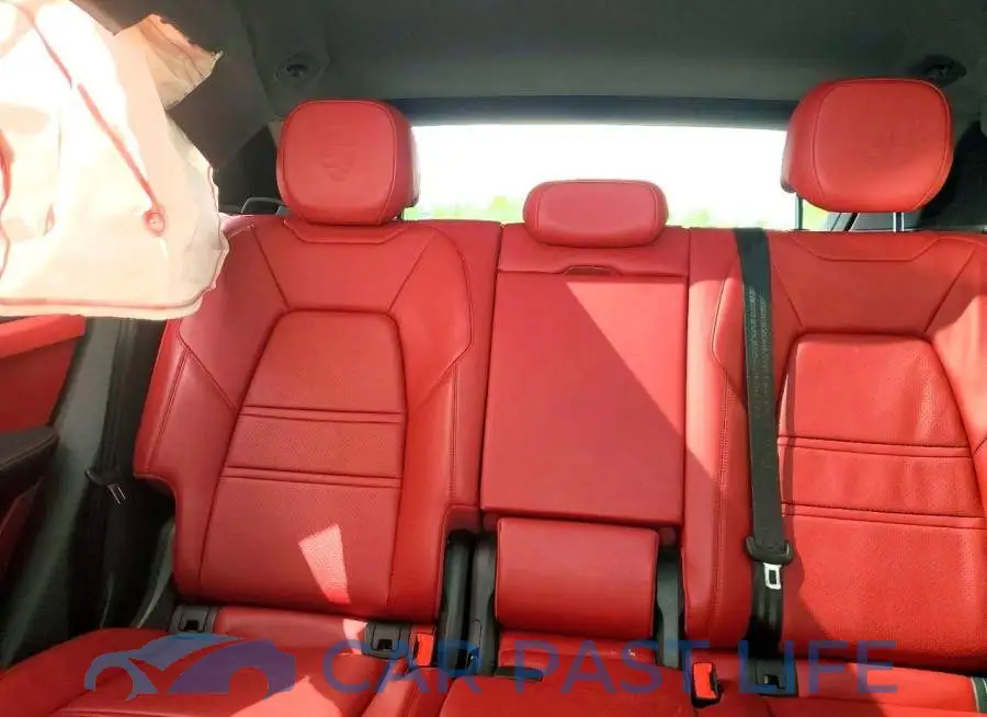 WP1AA2AY5MDA01577# 10