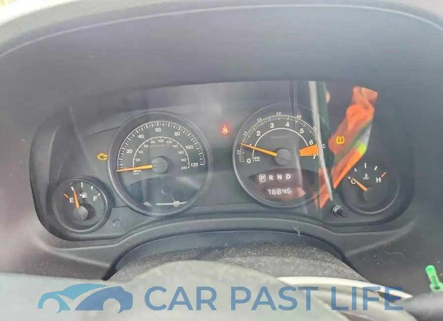 1C4NJRFB3HD195404# 9