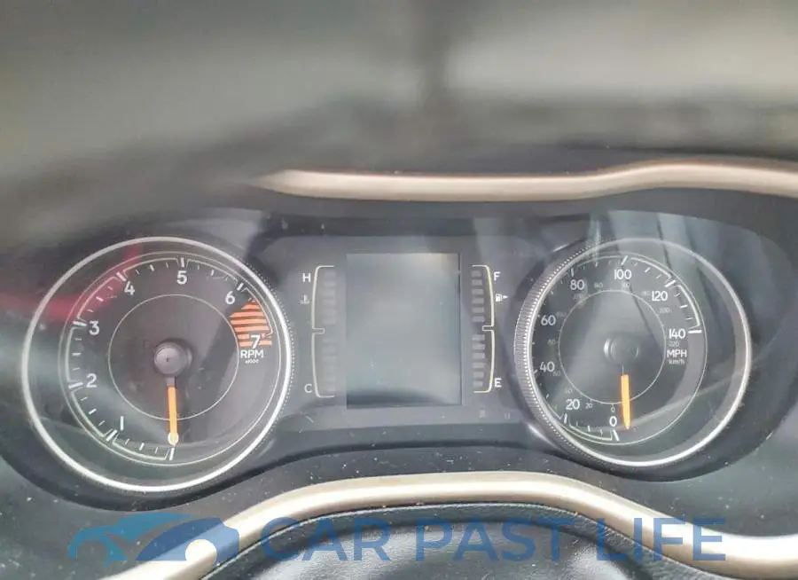 1C4PJLCB9HW591965# 9