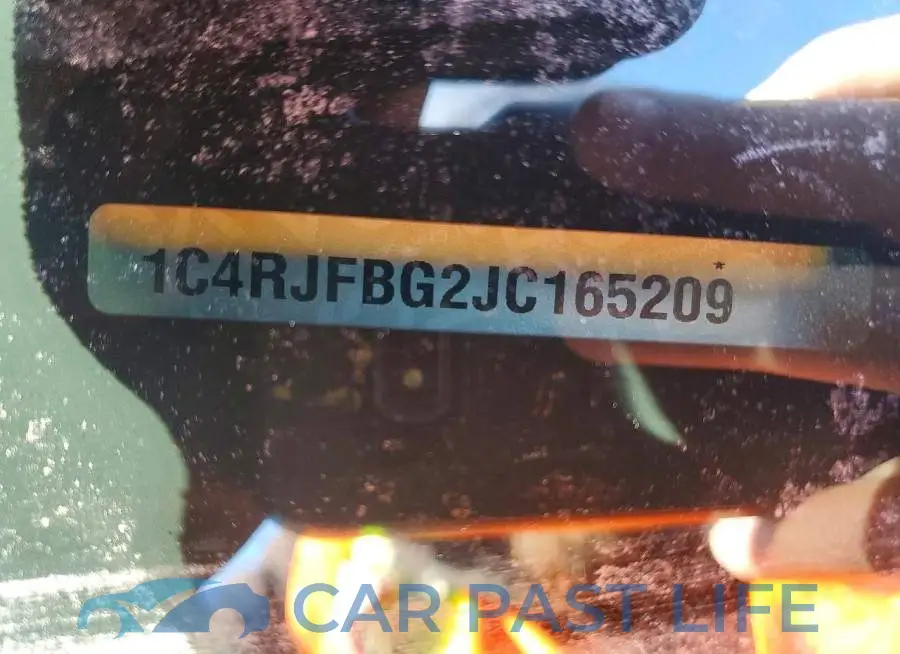 1C4RJFBG2JC165209# 13