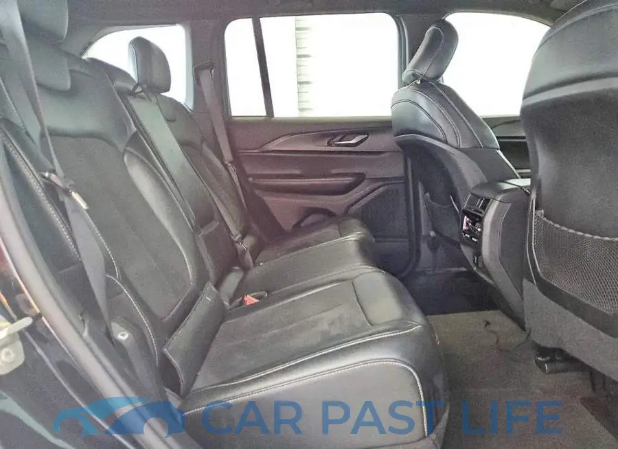 1C4RJHAG7R8520032# 10
