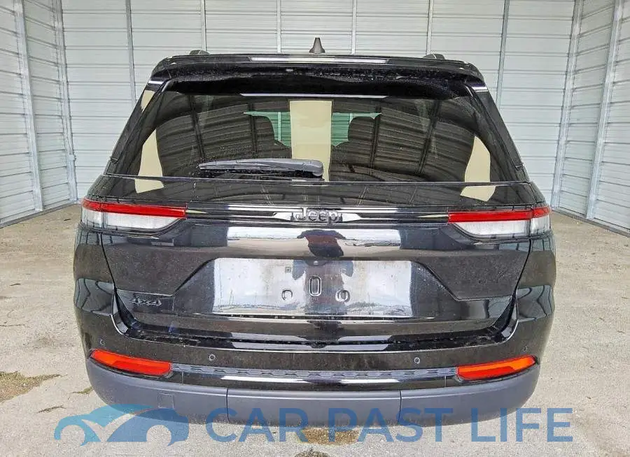 1C4RJHAG7R8520032# 6