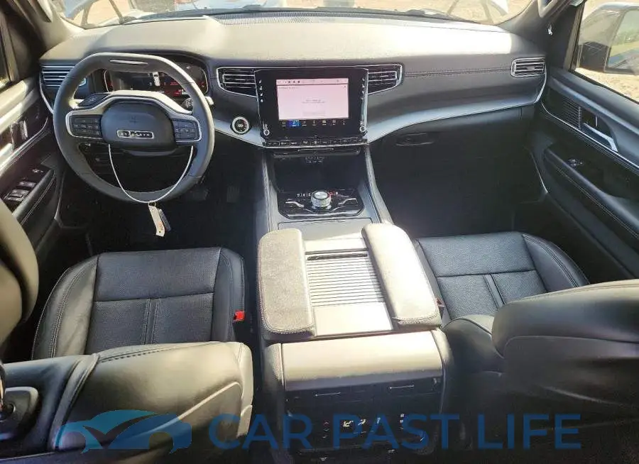 1C4SJVBP4RS192859# 8