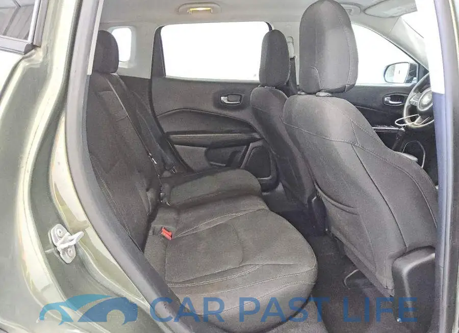3C4NJCAB8JT204487# 11