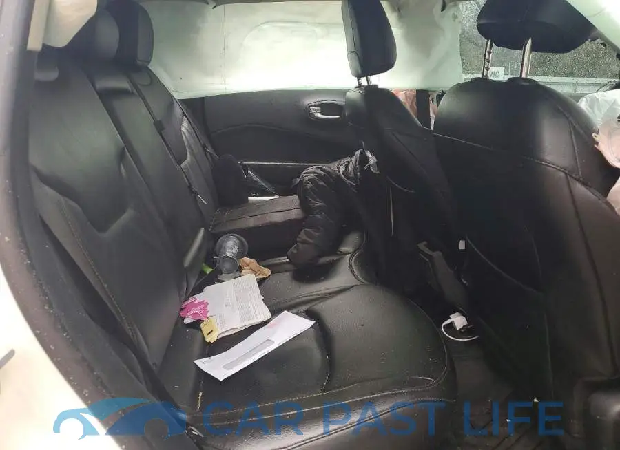 3C4NJDCB1MT521602# 11