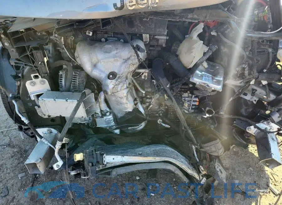 3C4NJDCB9LT119695# 12