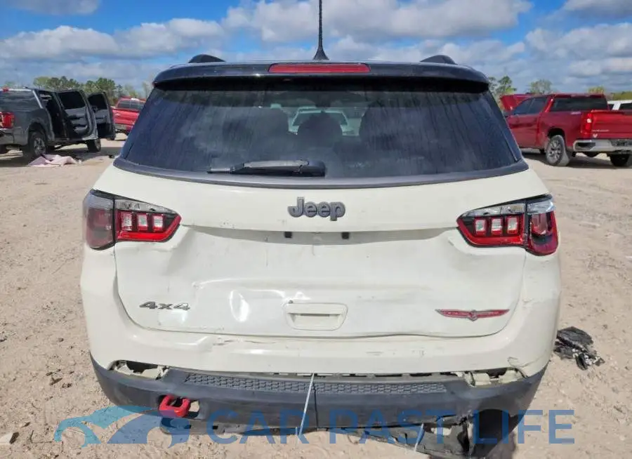 3C4NJDDB7LT170739# 6