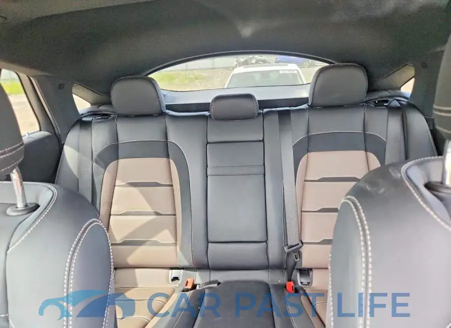 4JGFD6BB2PA875886# 10