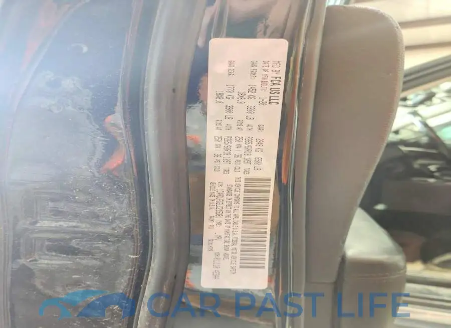 1C4RDJFG3LC215381# 13