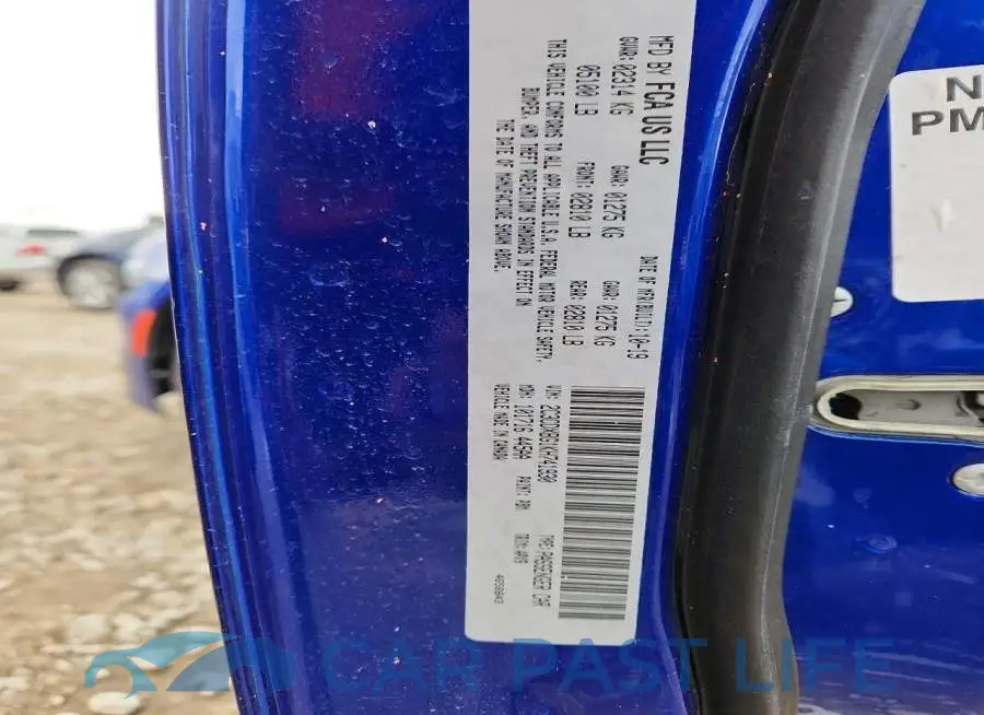 2C3CDXBG1KH741930# 13