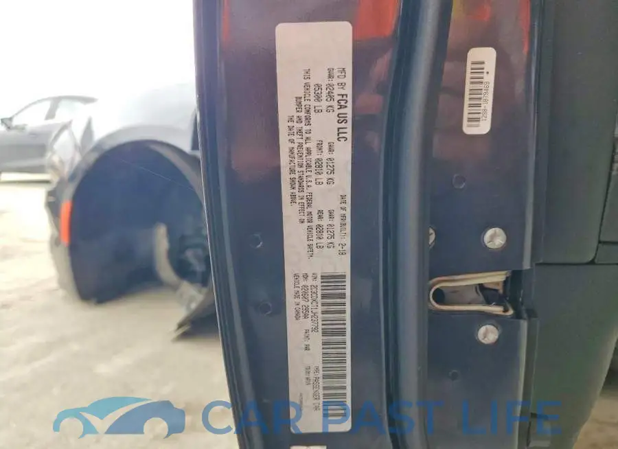 2C3CDXCT1JH237792# 12