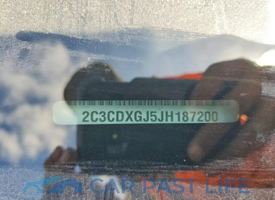 2C3CDXGJ5JH187200# 12