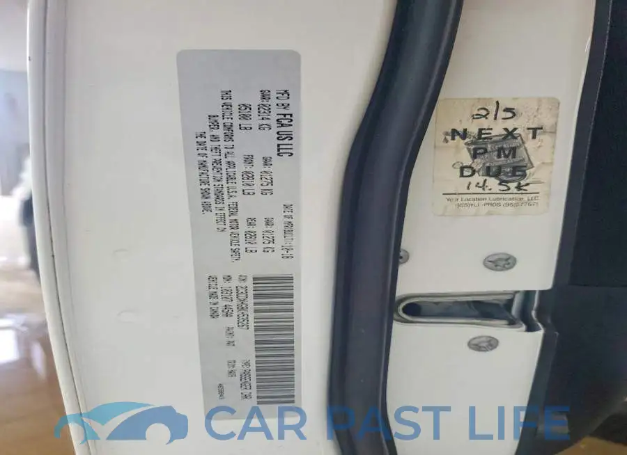 2C3CDXHG8KH535267# 12