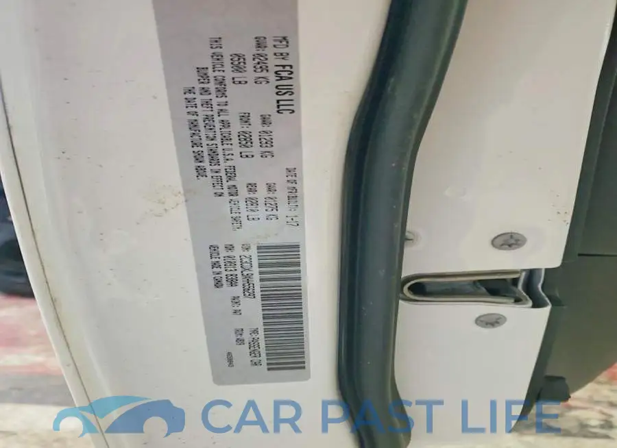 2C3CDXL9XHH556297# 11