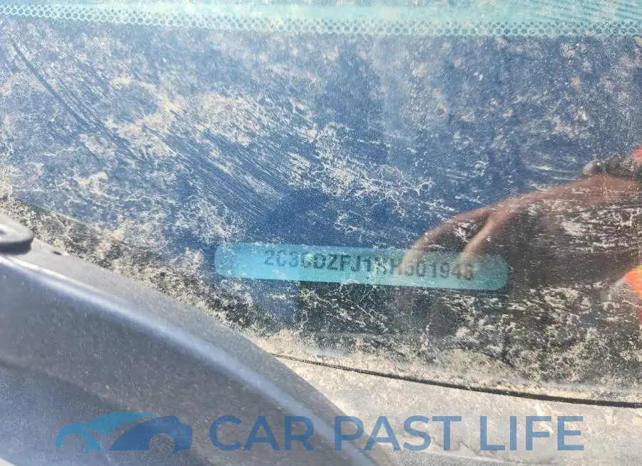 2C3CDZFJ1HH501948# 12