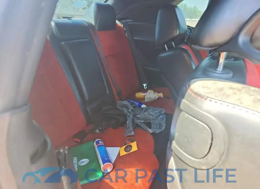 2C3CDZFJ1HH501948# 10