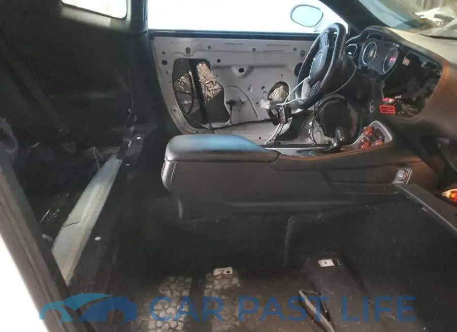 2C3CDZFJ9NH263701# 7