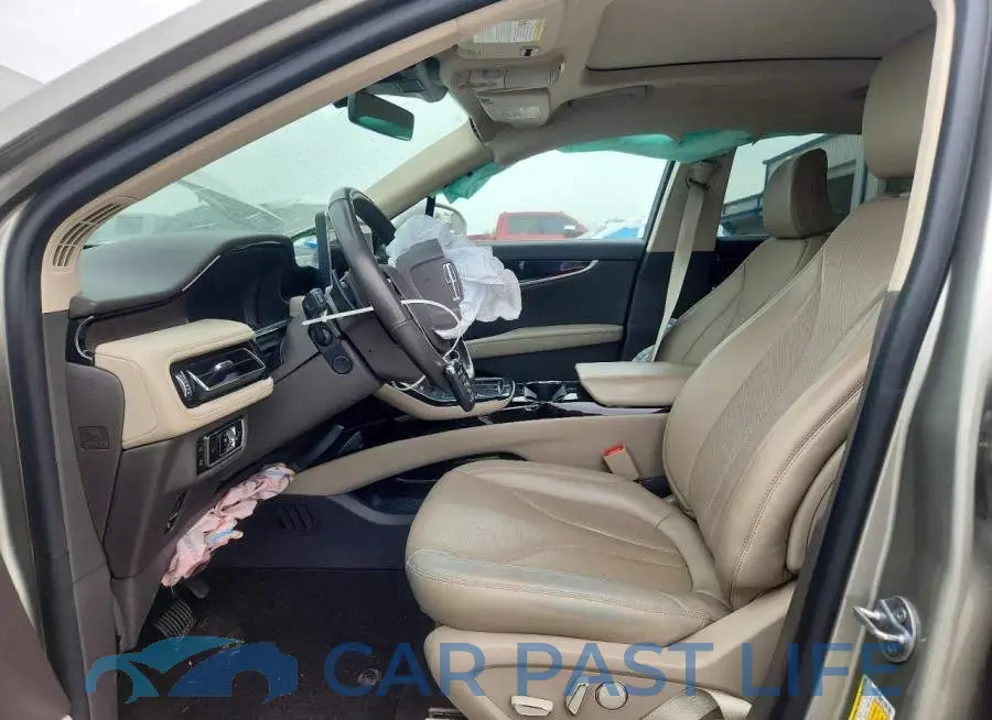 2LMPJ8KP9PBL21029# 7