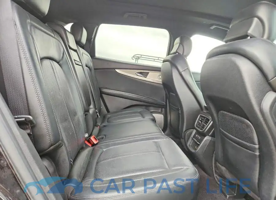 2LMPJ8LP8KBL11258# 11