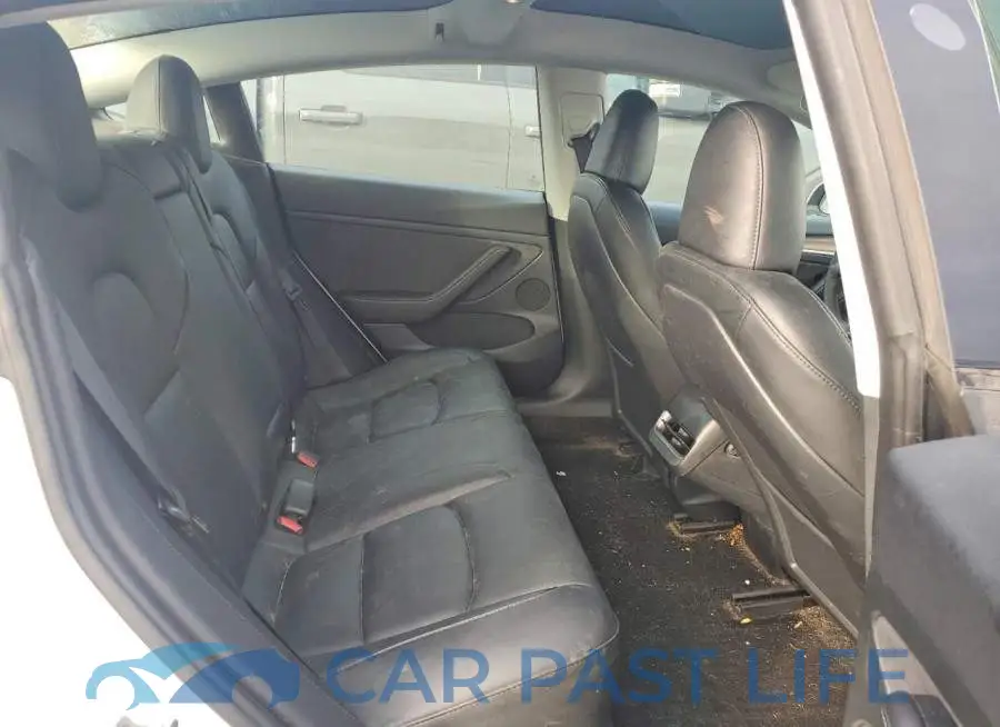 5YJ3E1EA1PF555184# 10