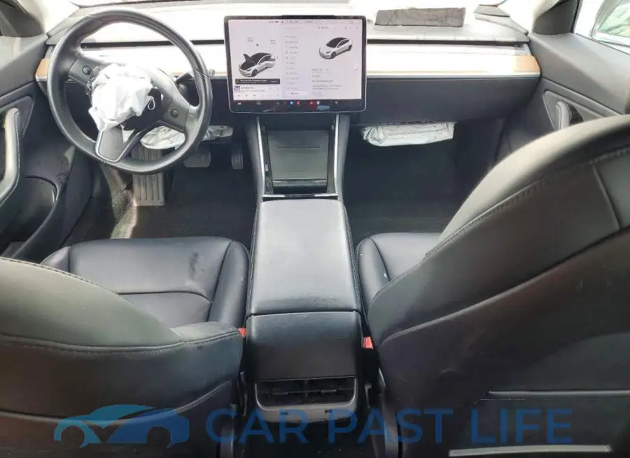 5YJ3E1EAXKF401470# 8