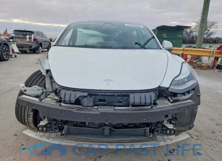 5YJ3E1EAXLF613058# 5
