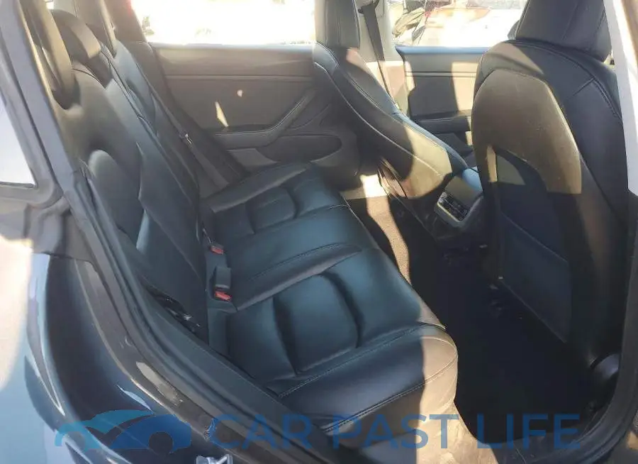 5YJ3E1EB0LF720404# 10
